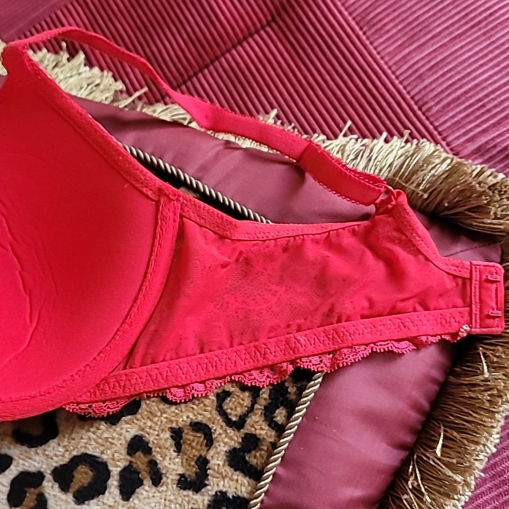 Bra - Picture 6 of 7